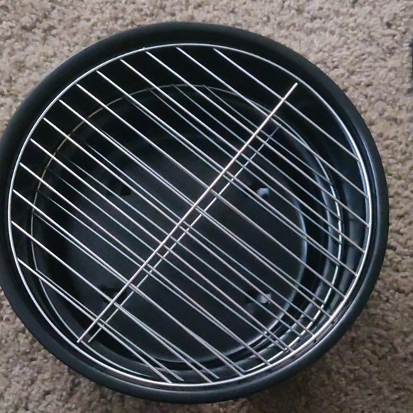 Portable bbq - Picture 2 of 7